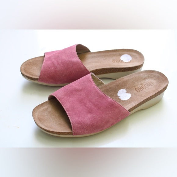 Munro Laya Slide Sandals - Picture 2 of 11